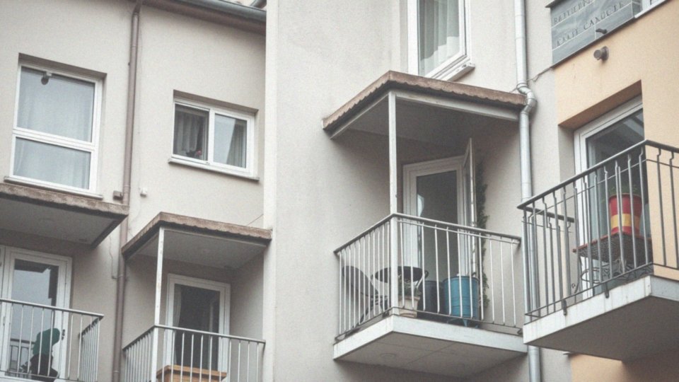 Jakie są odpowiedzialności wspólnoty związane z remontem balkonów?